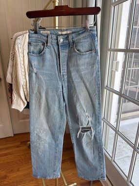 Light Blue Distressed Women's Jeans